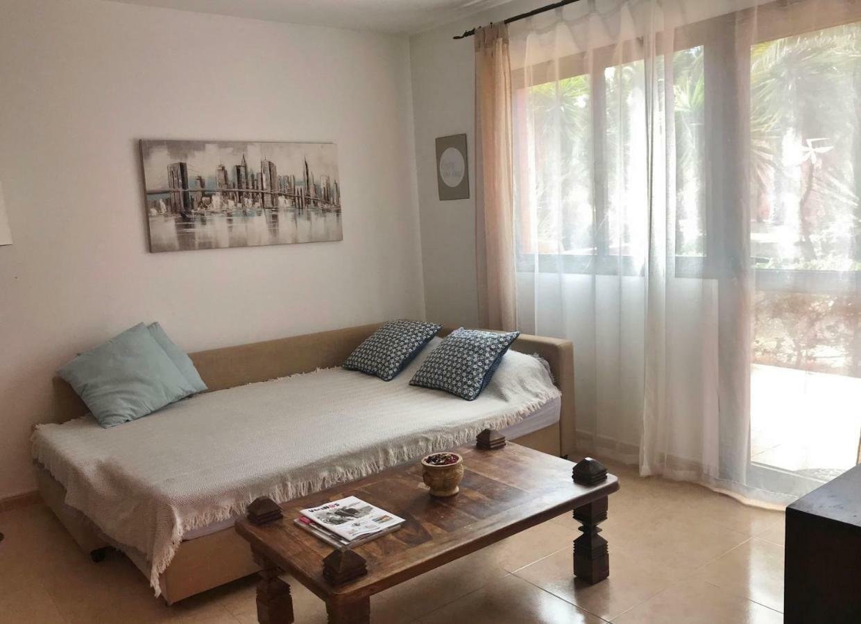 My Pretty Home - Lovely And Spacious Surrounded By Tropical Gardens - Private Covered And Uncovered Terrace - Pool - Parking - Free Fibre Optic Internet 코라레호 외부 사진